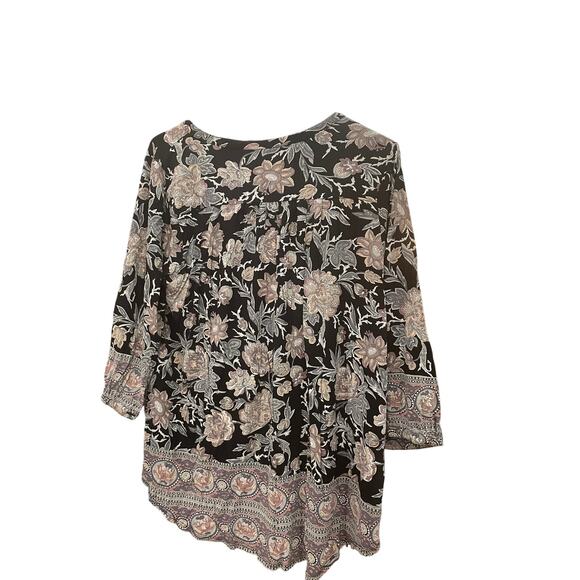 Lucky Brand Black Floral Henley Top – Gray & Pink Print, Likely L/XL, EUC - Picture 5 of 5